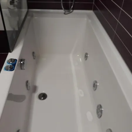 Feriehus Casa El Lince De Granadilla At-cc-00296, Norte Provincia Caceres, Wifi, Parque Infantil, Hidromasaje, Garaje, Lavavajillas