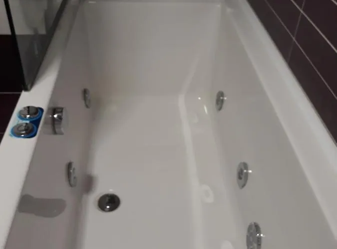 Дом отдыха Casa El Lince De Granadilla At-cc-00296, Norte Provincia Caceres, Wifi, Parque Infantil, Hidromasaje, Garaje, Lavavajillas