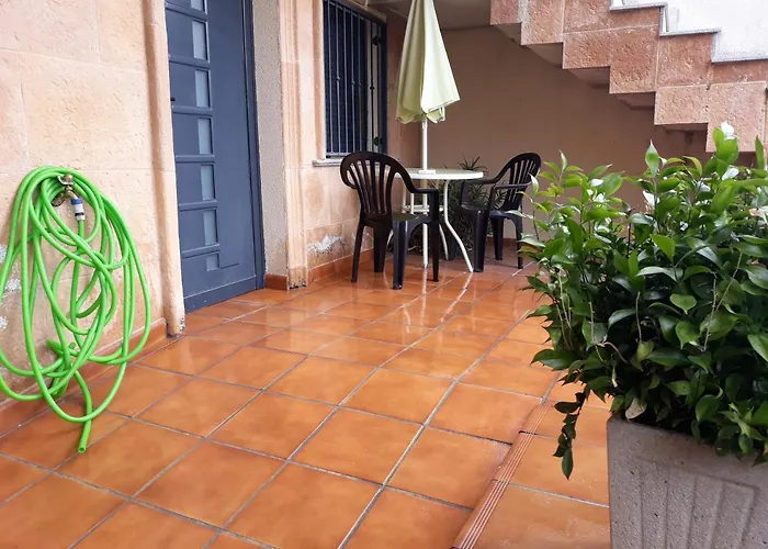 Дом отдыха Casa El Lince De Granadilla At-cc-00296, Norte Provincia Caceres, Wifi, Parque Infantil, Hidromasaje, Garaje, Lavavajillas