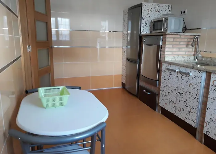 Casa El Lince De Granadilla At-cc-00296, Norte Provincia Caceres, Wifi, Parque Infantil, Hidromasaje, Garaje, Lavavajillas Дом отдыха