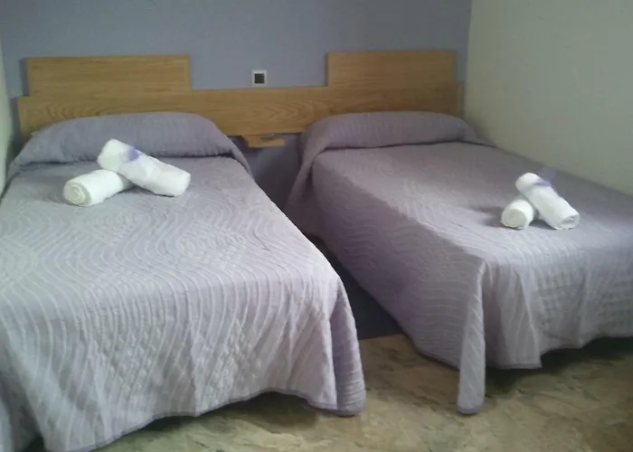 Дом отдыха Casa El Lince De Granadilla At-cc-00296, Norte Provincia Caceres, Wifi, Parque Infantil, Hidromasaje, Garaje, Lavavajillas