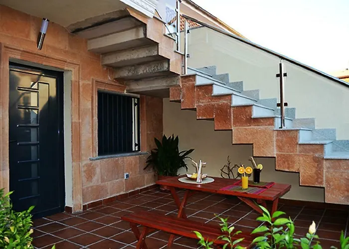 Дом отдыха Casa El Lince De Granadilla At-cc-00296, Norte Provincia Caceres, Wifi, Parque Infantil, Hidromasaje, Garaje, Lavavajillas